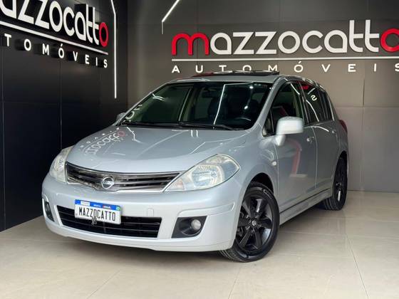 NISSAN TIIDA 1.8 SL 16V FLEX 4P AUTOMÁTICO
